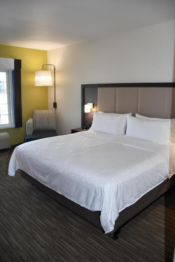 Holiday Inn Express Hotel & Suites Evanston By Ihg Oda fotoğraf
