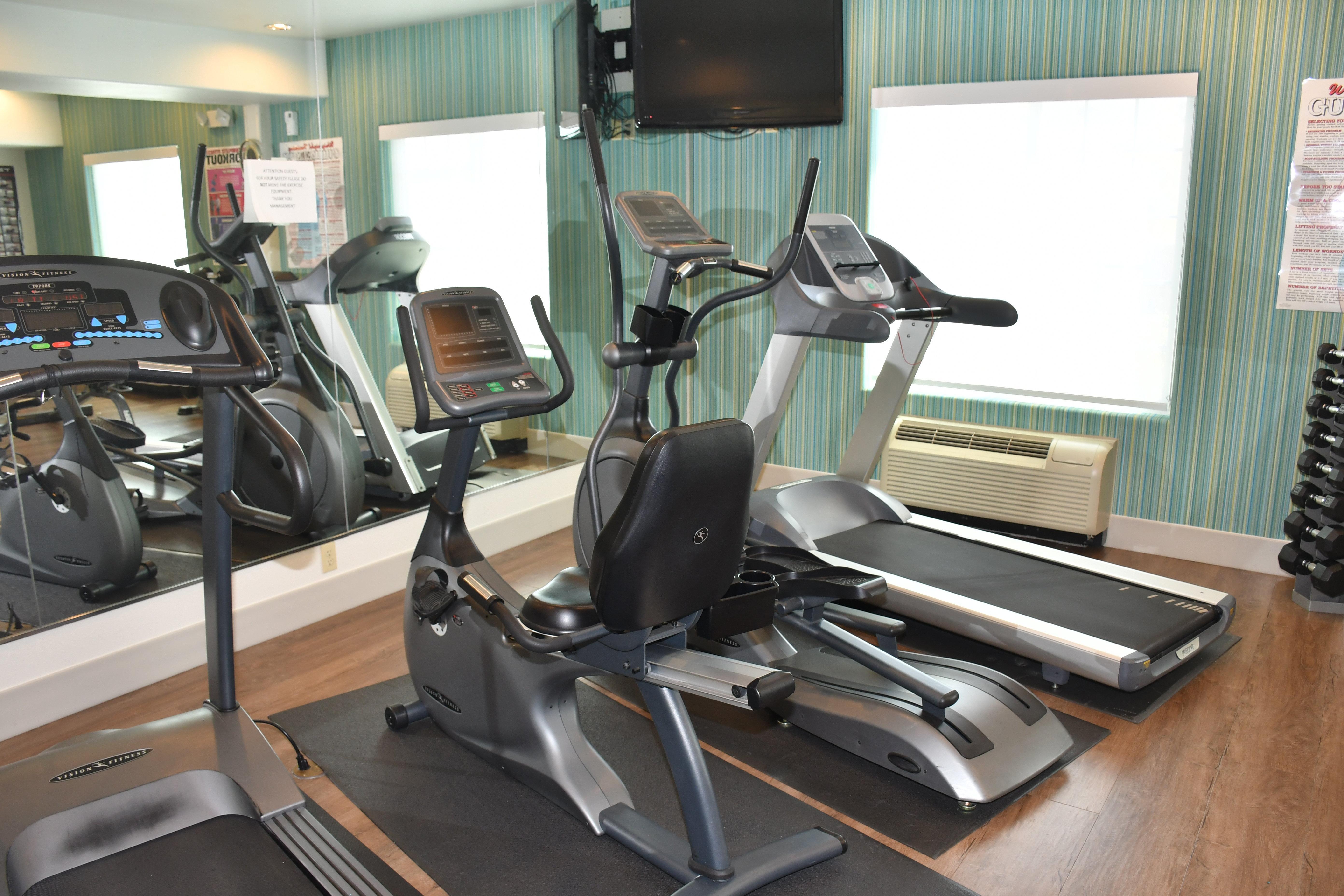 Holiday Inn Express Hotel & Suites Evanston By Ihg Dış mekan fotoğraf