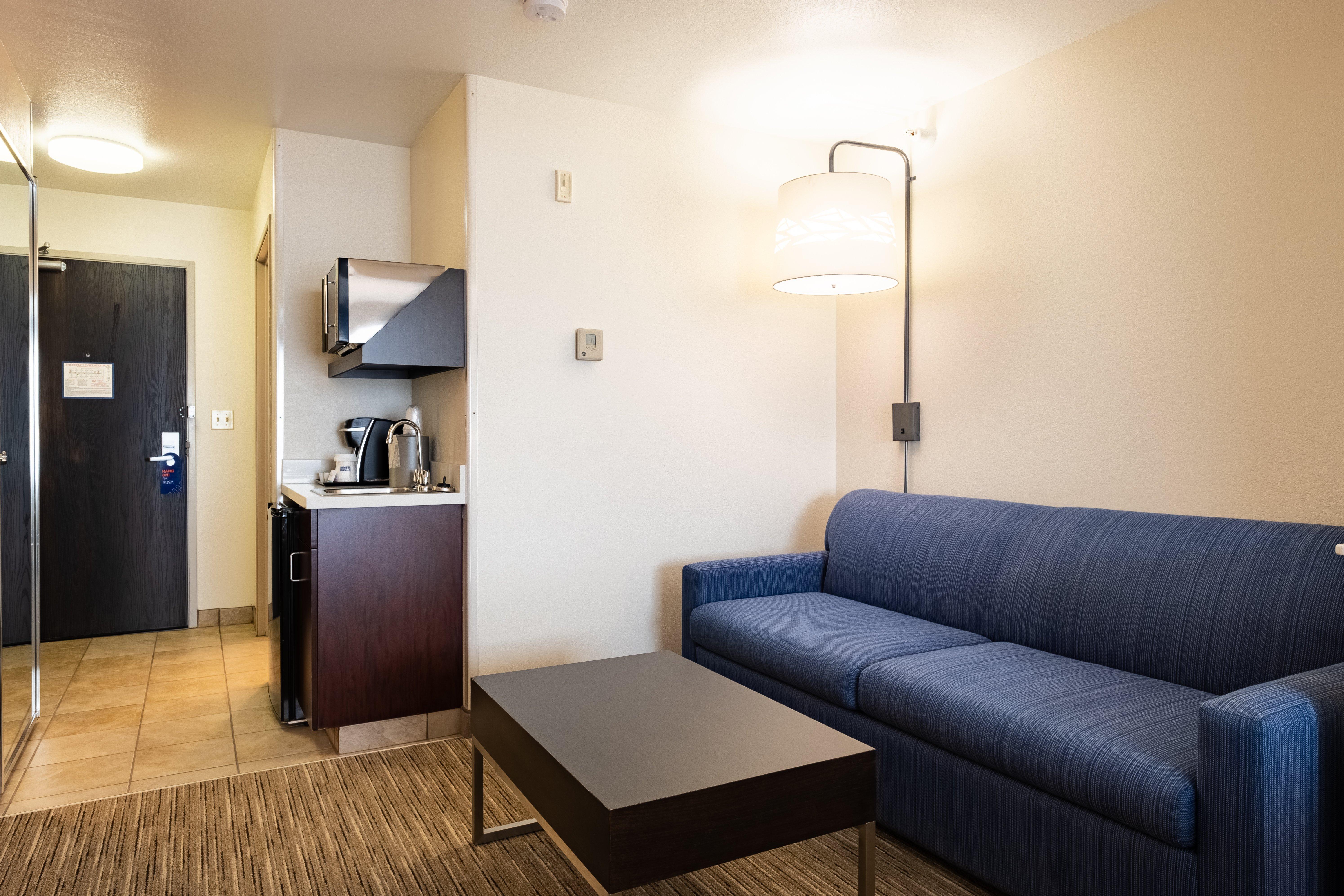 Holiday Inn Express Hotel & Suites Evanston By Ihg Dış mekan fotoğraf