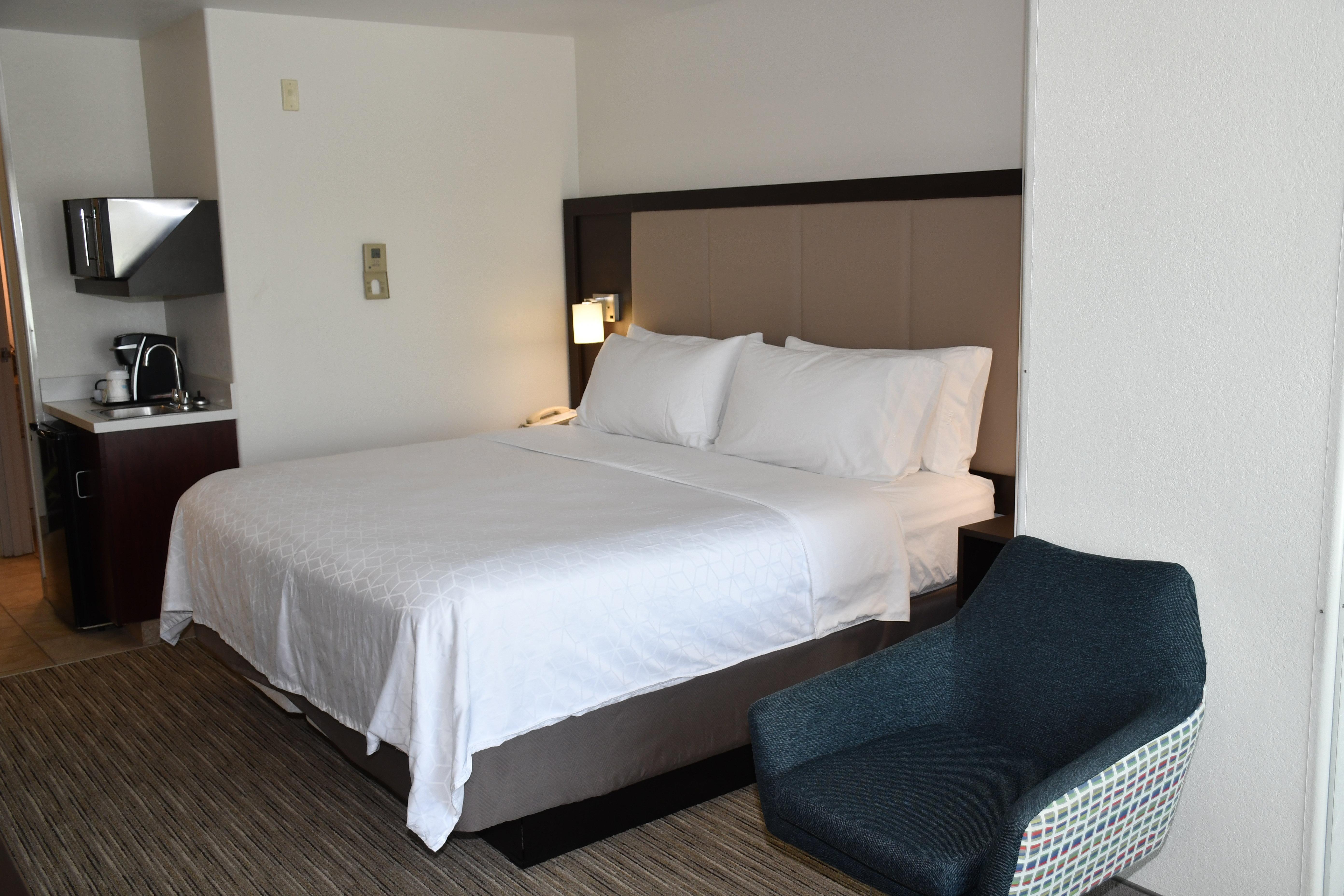 Holiday Inn Express Hotel & Suites Evanston By Ihg Dış mekan fotoğraf