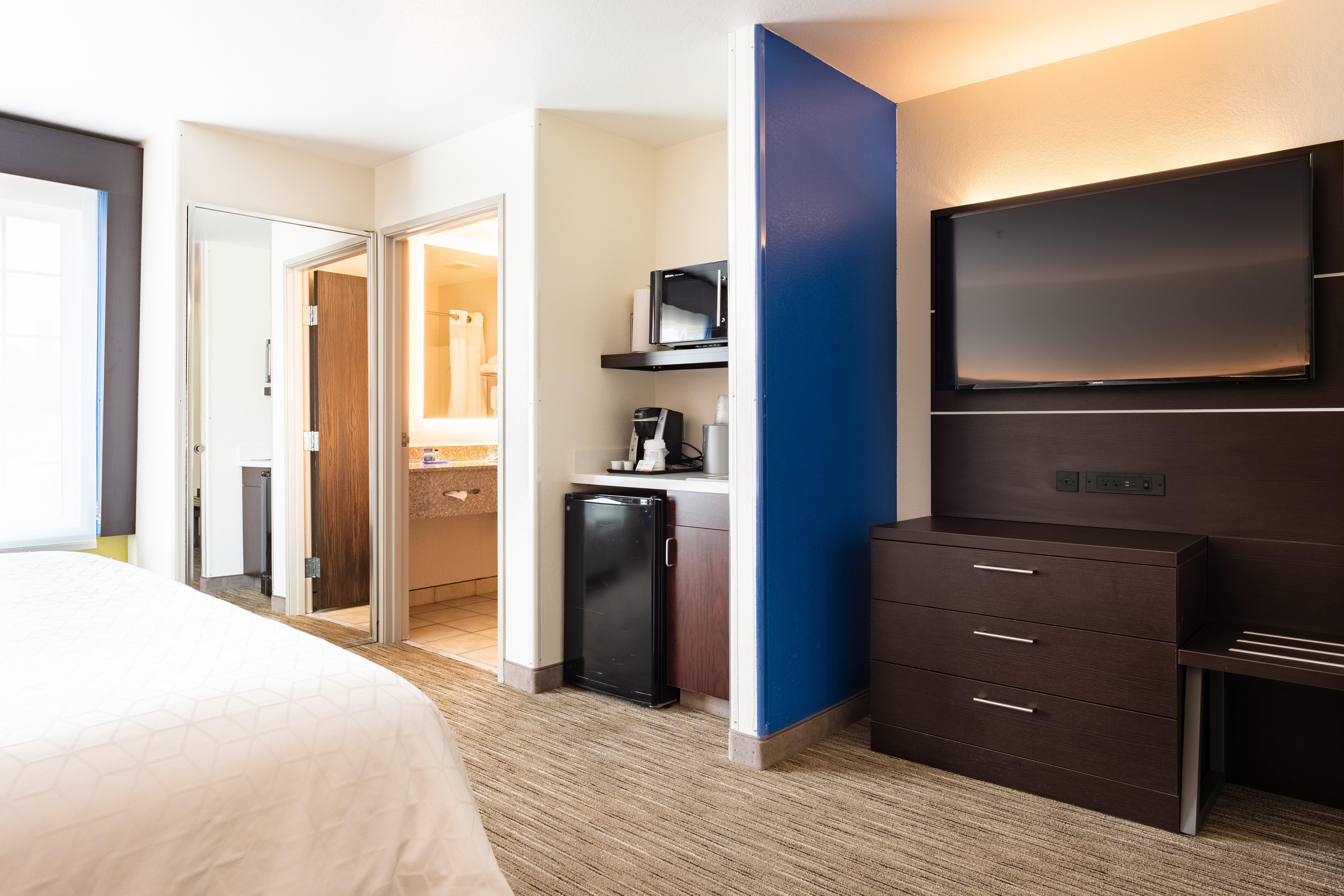Holiday Inn Express Hotel & Suites Evanston By Ihg Dış mekan fotoğraf